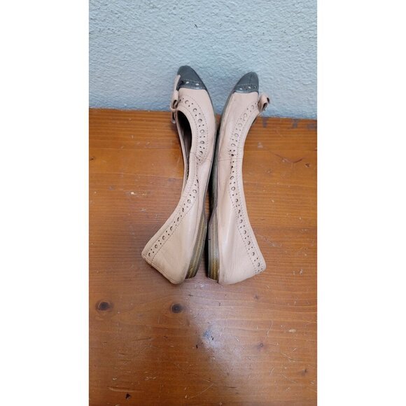 Report Ballet Flats With Bow & Silver Toe Cap Womens Size 8.5 - Picture 6 of 9